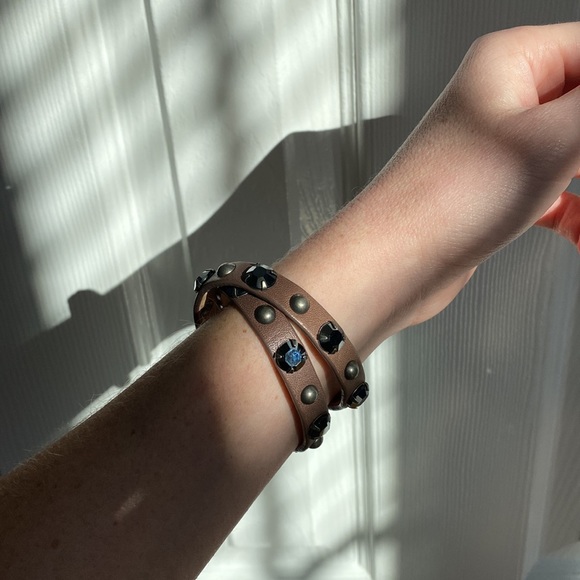 Wrap bracelet beautiful brown and studded adjustable - Picture 2 of 9